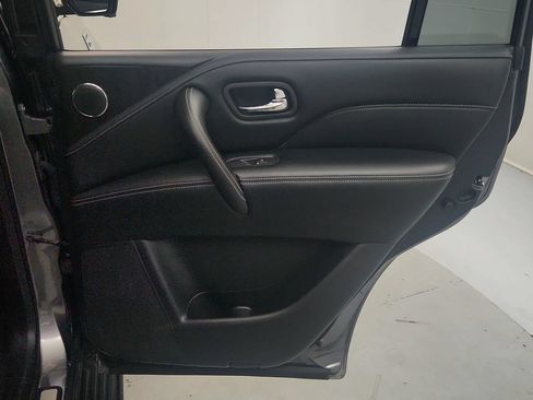 Used 2021 INFINITI QX80 Luxe AWD/4WD image 27