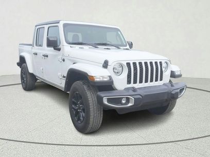 Used 2022 Jeep Gladiator Sport