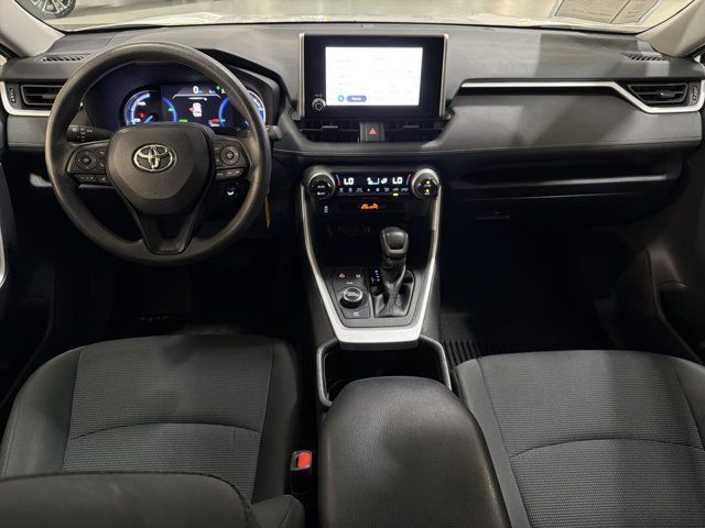 Used 2024 Toyota RAV4 LE AWD/4WD image 25