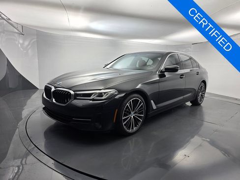 Certified 2023 BMW 530i w/ Premium Package RWD image 8