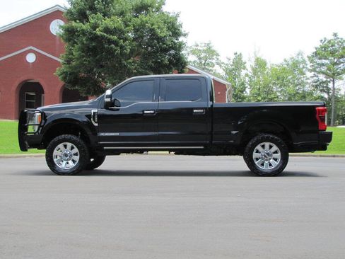 Used 2019 Ford F250 Platinum w/ Platinum Ultimate Package AWD/4WD image 5