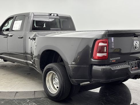 Used 2024 RAM 3500 Laramie w/ Towing Technology Group AWD/4WD image 6