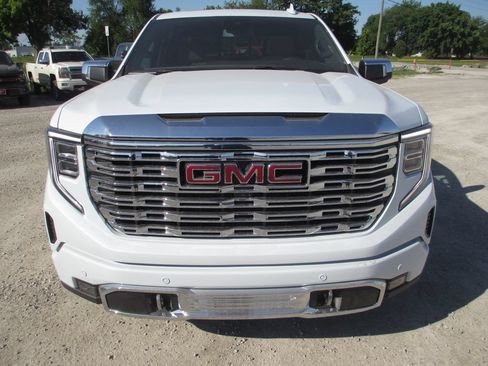 New 2026 GMC Sierra 1500 Denali AWD/4WD image 13