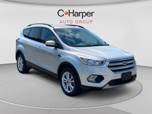 Used 2018 Ford Escape SE AWD/4WD image 1