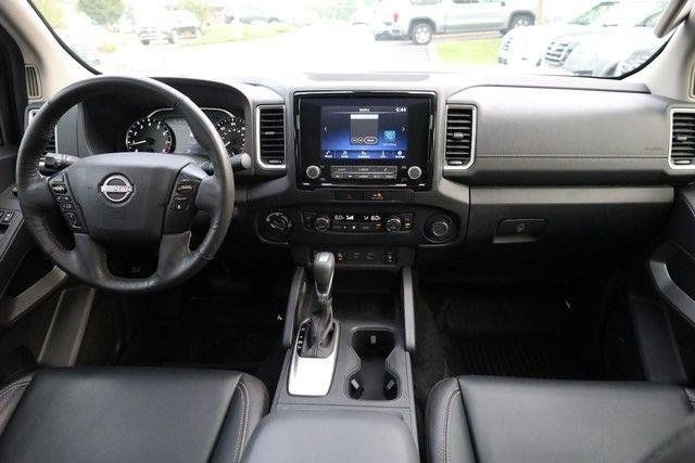 Used 2022 Nissan Frontier SV w/ SV Premium Package AWD/4WD image 23