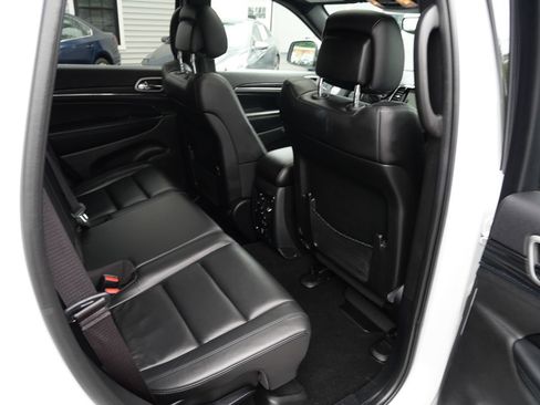 Used 2020 Jeep Grand Cherokee Limited w/ Premium Lighting Group AWD/4WD image 23
