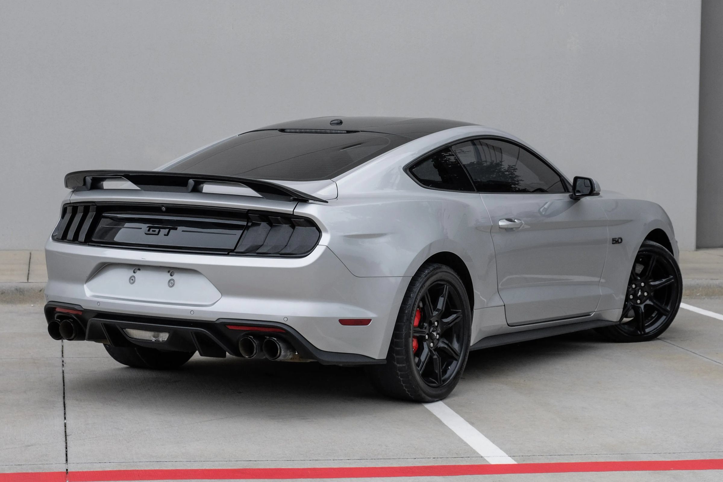 Used 2019 Ford Mustang GT Premium w/ Carbon Sport Interior Package RWD image 11