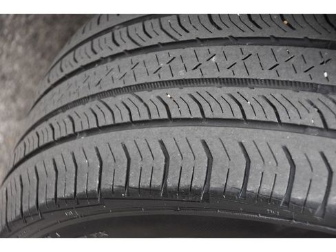 Certified 2023 Volvo S60 B5 Plus w/ Climate Package image 11