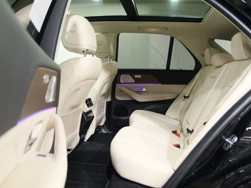 Certified 2024 Mercedes-Benz GLE 450 4MATIC image 30