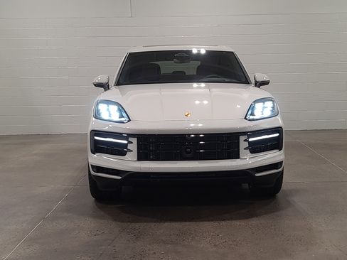 New 2026 Porsche Cayenne image 10