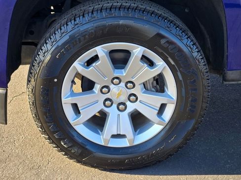 Used 2017 Chevrolet Colorado LT w/ LT Convenience Package image 9