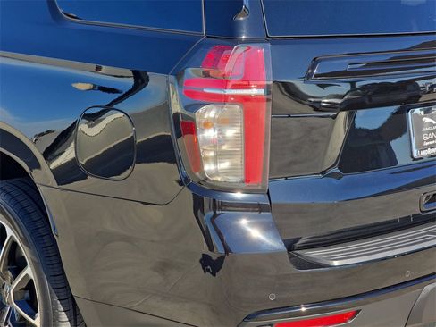 Used 2023 Chevrolet Tahoe RST image 39