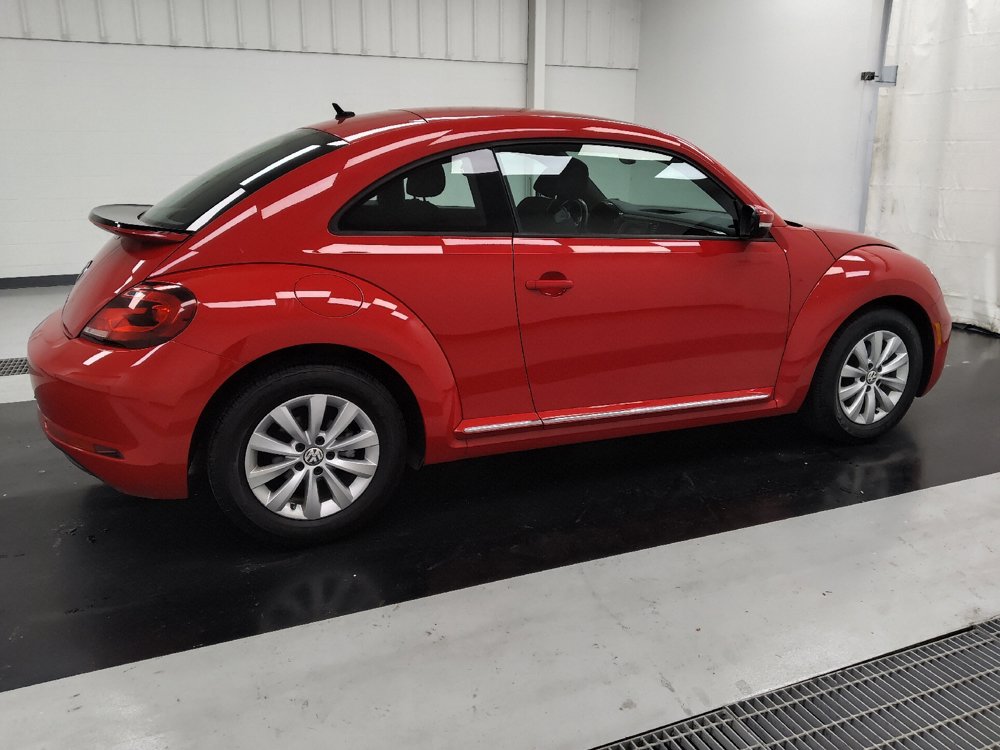 Used 2019 Volkswagen Beetle 2.0T S FWD image 10