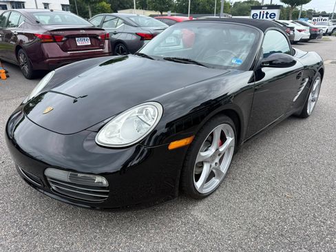 Used 2005 Porsche Boxster S RWD image 3