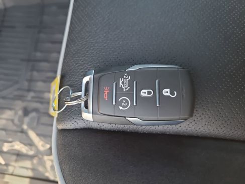 New 2025 RAM 2500 Laramie image 28