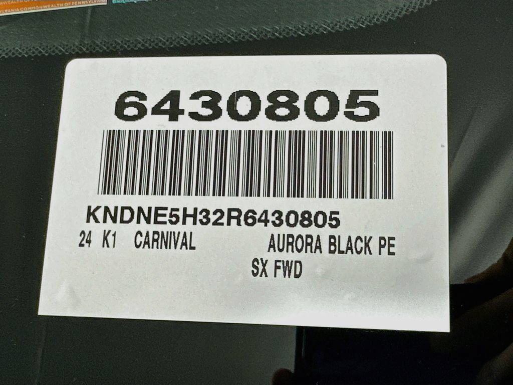 Used 2024 Kia Carnival SX FWD image 25