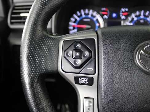 Used 2017 Toyota 4Runner SR5 RWD image 23