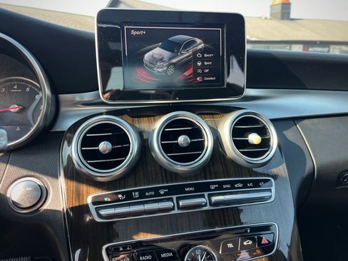 Used 2018 Mercedes-Benz C 300 Sedan image 46