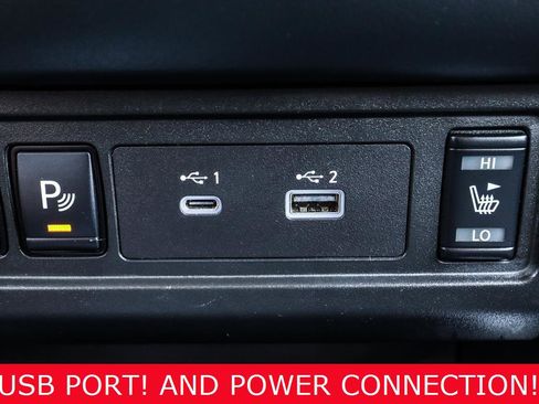 Used 2022 Nissan Frontier SV image 11