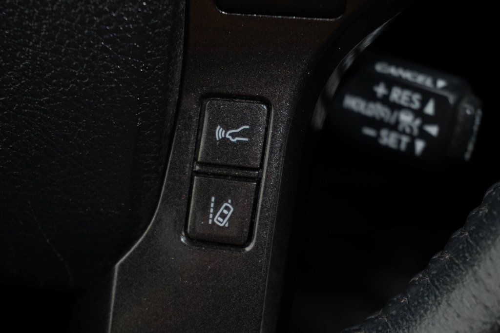 Used 2021 Toyota 4Runner Venture w/ Moonroof Package AWD/4WD image 35