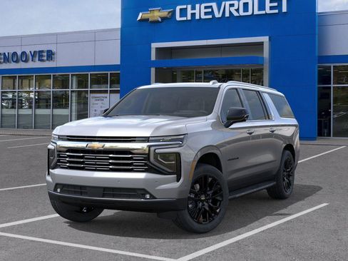 New 2026 Chevrolet Suburban Premier AWD/4WD image 6