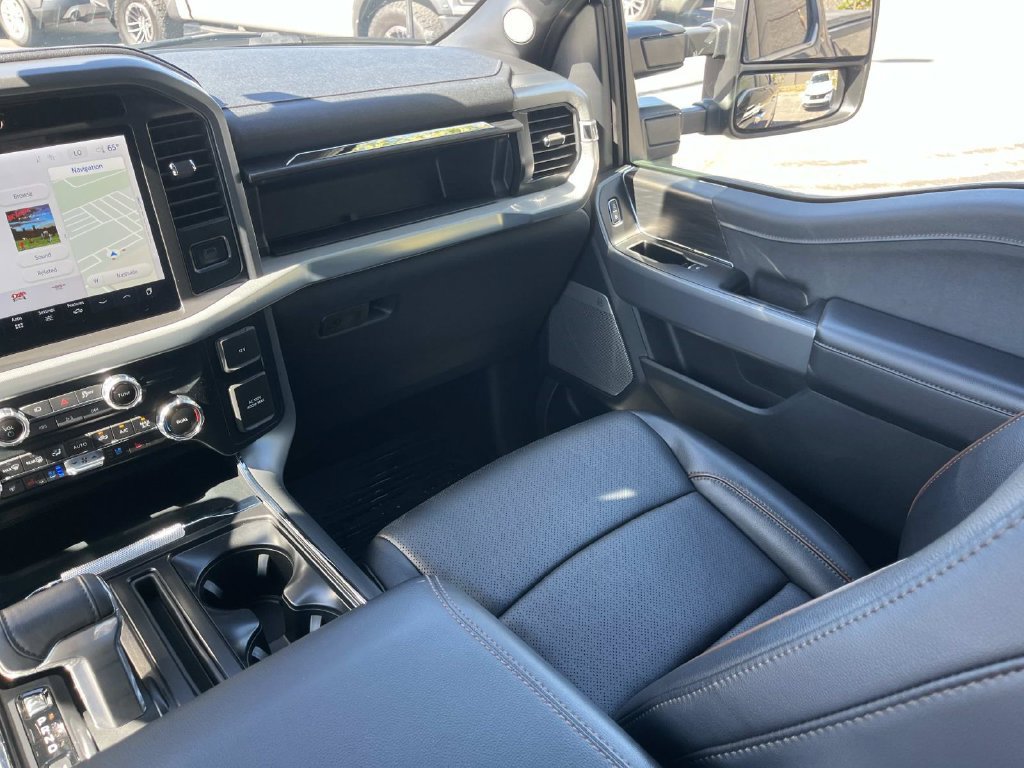 Used 2025 Ford F150 Lariat w/ Equipment Group 502A High AWD/4WD image 16