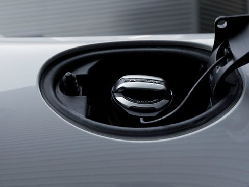 New 2025 Porsche 718 Cayman S image 34