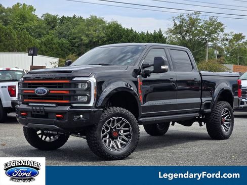 Used 2024 Ford F250 Lariat w/ Lariat Ultimate Package AWD/4WD image 1