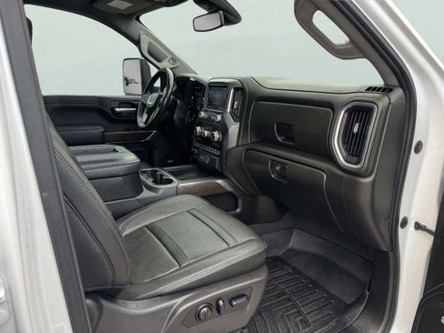 Used 2022 GMC Sierra 3500 Denali image 51