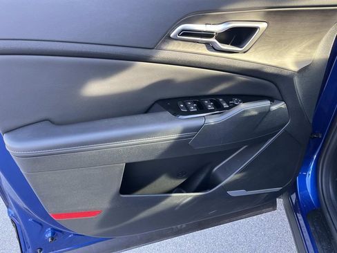 Used 2024 Kia Sportage X-Line w/ X-Line Premium Package image 25