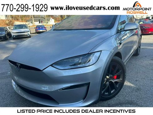 Used 2024 Tesla Model X Plaid image 1