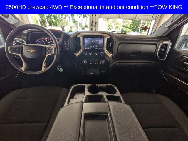 Used 2022 Chevrolet Silverado 2500 LT AWD/4WD image 14