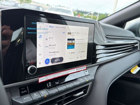 New 2026 Toyota Camry SE FWD image 24