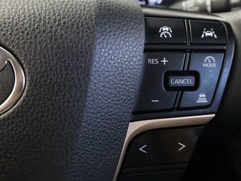 Used 2025 Toyota Crown Signia w/ Advanced Technology Package AWD/4WD image 24