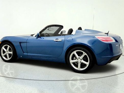 Used 2007 Saturn Sky RWD image 7