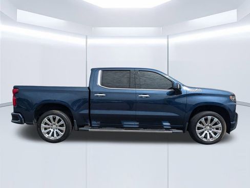 Used 2021 Chevrolet Silverado 1500 High Country image 3