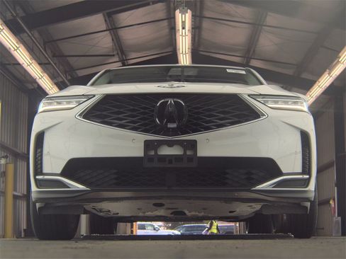 Used 2025 Acura MDX Technology Package image 4