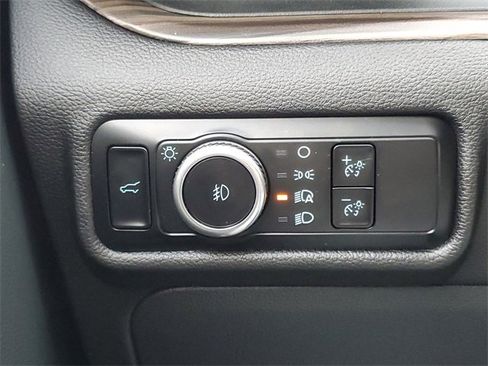 Certified 2023 Ford Explorer Limited w/ Limited Technology Package image 16