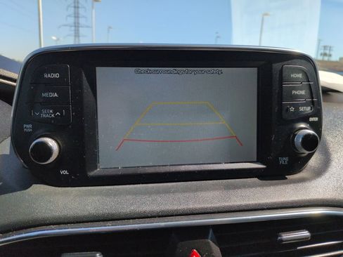 Used 2019 Hyundai Santa Fe SE image 21