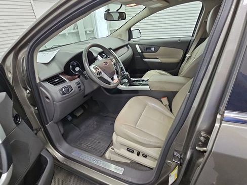 Used 2013 Ford Edge Limited w/ Driver Entry Pkg FWD image 12