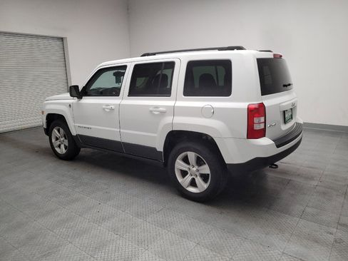 Used 2016 Jeep Patriot Sport w/ Power Value Group AWD/4WD image 3