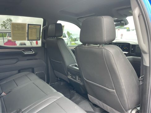 Used 2025 Chevrolet Silverado 1500 RST AWD/4WD image 24