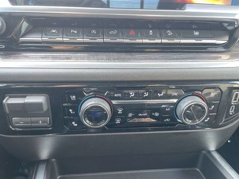 Used 2023 Chevrolet Silverado 1500 LTZ image 35