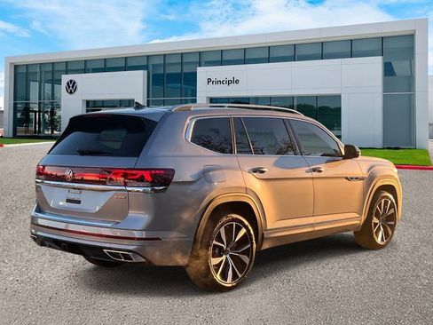 New 2026 Volkswagen Atlas SEL Premium R-Line AWD/4WD image 3