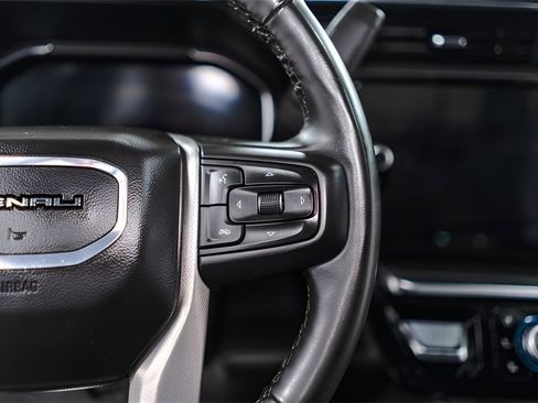 Used 2025 GMC Sierra 2500 Denali w/ Denali Reserve Package image 12