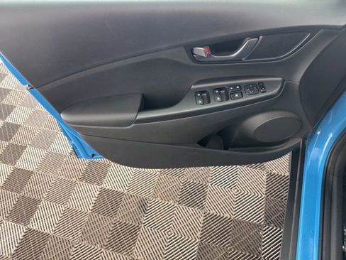 Used 2023 Hyundai Kona SEL image 23