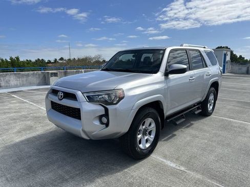 Used 2018 Toyota 4Runner SR5 image 35