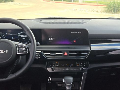 Used 2024 Kia Seltos S AWD/4WD image 14