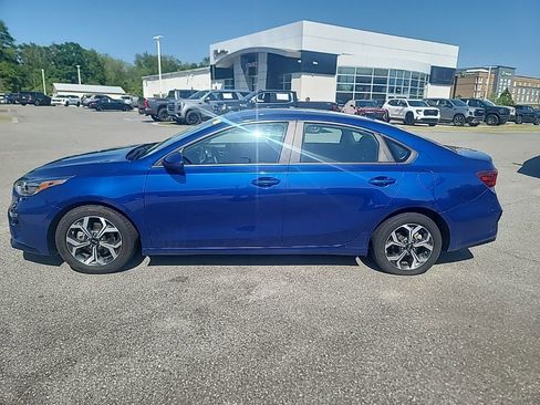 Used 2021 Kia Forte LXS image 4