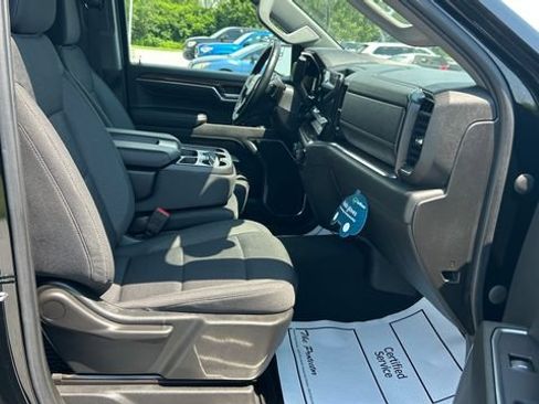 Used 2023 Chevrolet Silverado 1500 LT AWD/4WD image 44